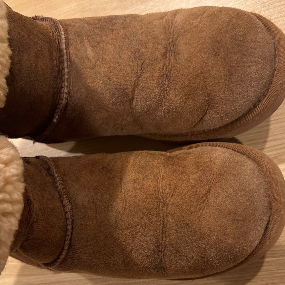 UGG Brown Shearling-Lined Winter Boots - Picture 10 of 11